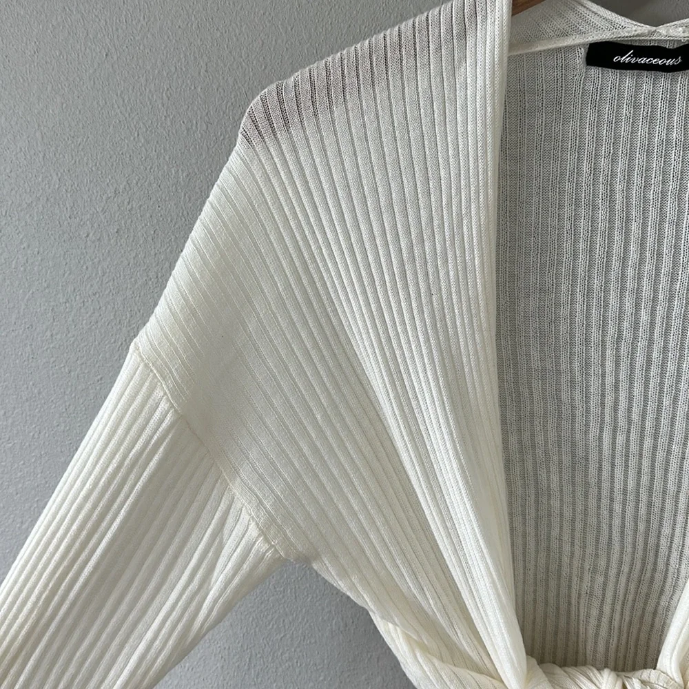 NWT Olivaceous Apricot Lane Cream Cropped Tie Front Cardigan Sweater Large - Picture 5 of 13